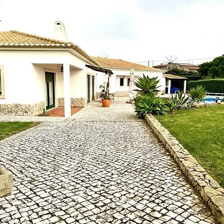 - & Surf - Peniche Villa Atouguia Da Baleia